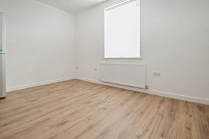 Lounge dining area- click for photo gallery